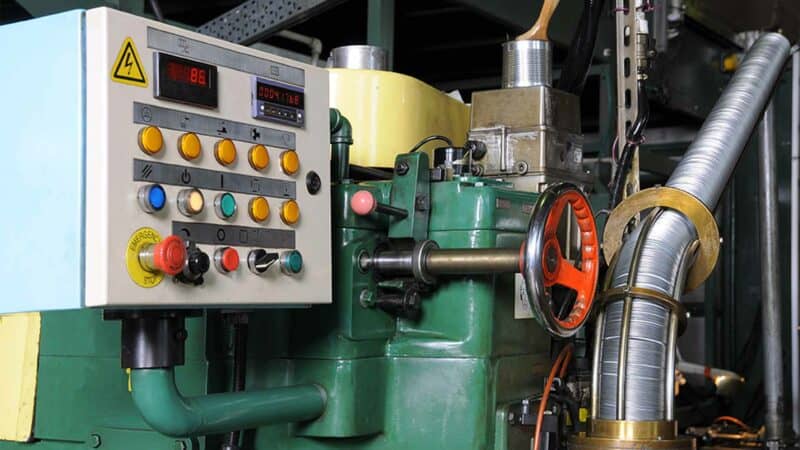 Maschine zur Metallverarbeitung, alt